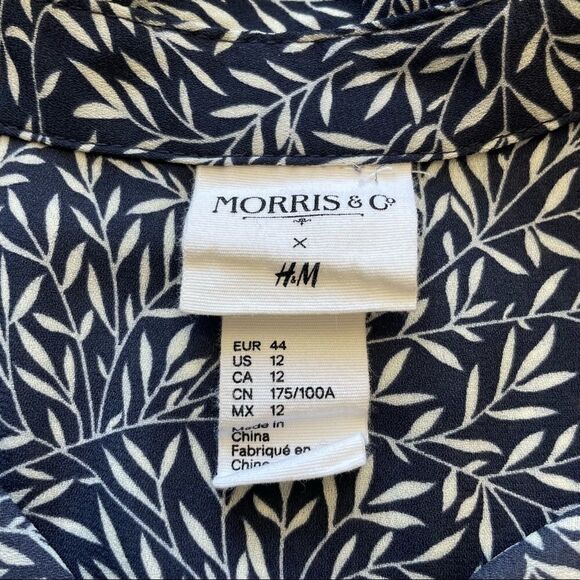 Morris & Co.‎ x  H&M Leaf Pattern Blue Blouse, Size 12 - Picture 7 of 7